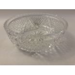 A VINTAGE crystal fruit bowl 22 cm diameter