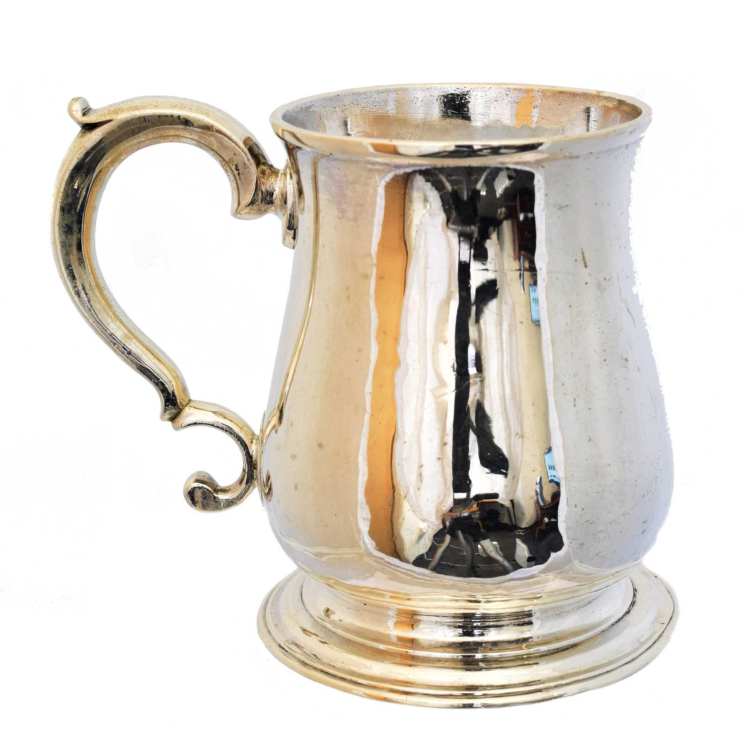 A George II silver mug,