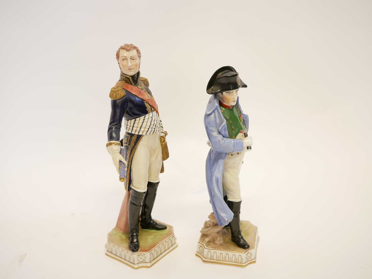 Pair of Dresden figures of Wellington and Napoleon - Image 6 of 6
