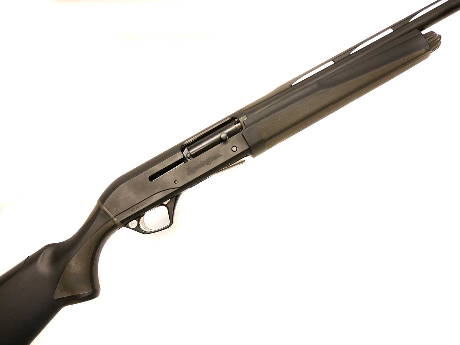 Remington Versa Max 12 bore semi auto shotgun LICENCE REQUIRED