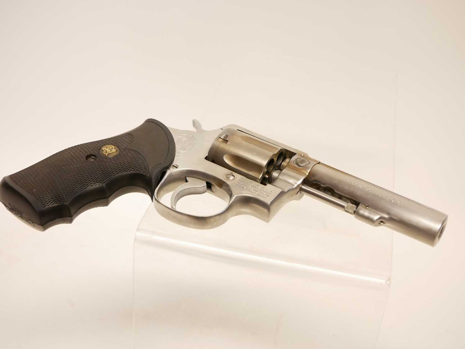 Deactivated Smith and Wesson .38 special revolver ID99133 - Image 2 of 6