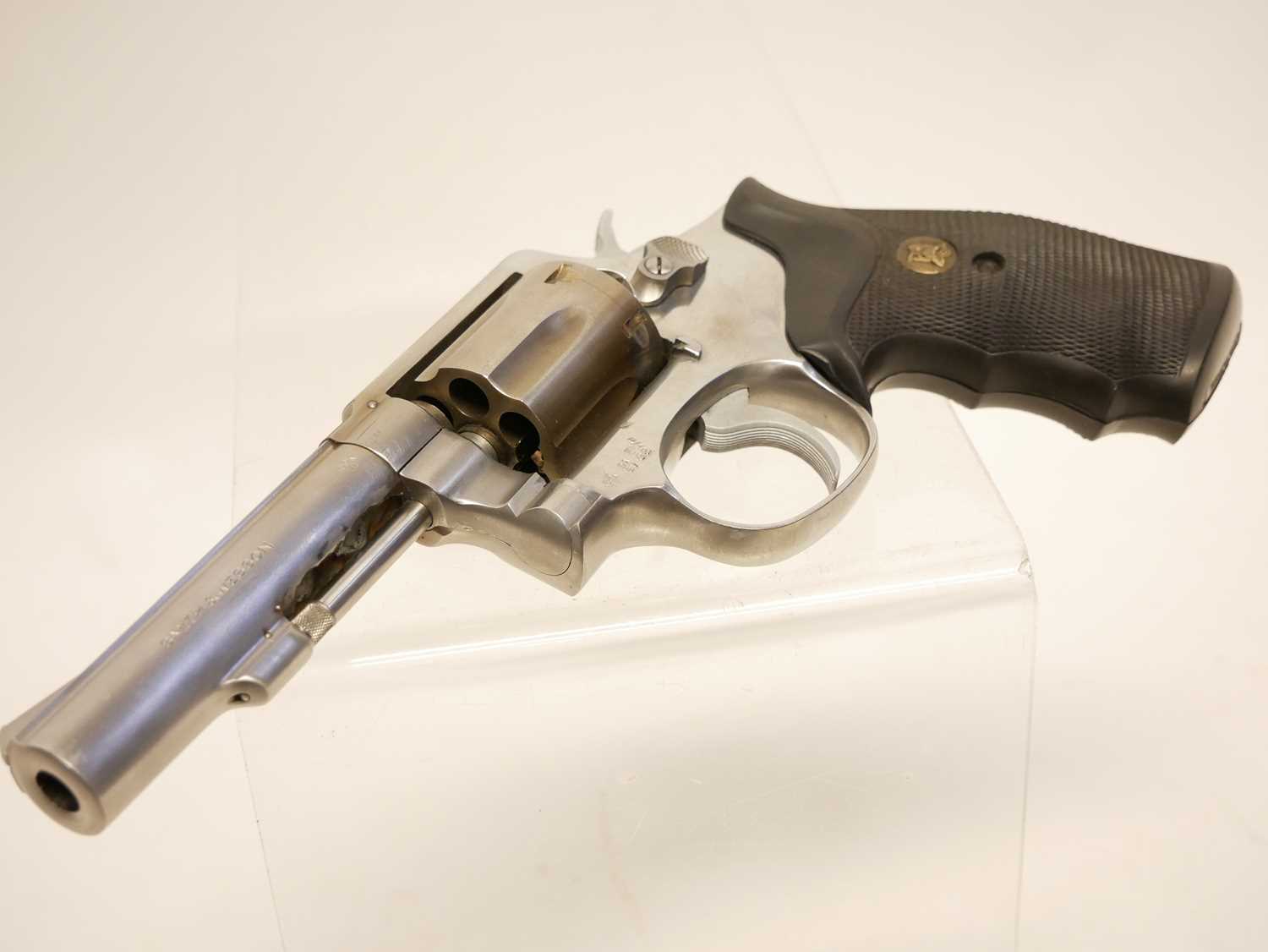 Deactivated Smith and Wesson .38 special revolver ID99133 - Image 5 of 6