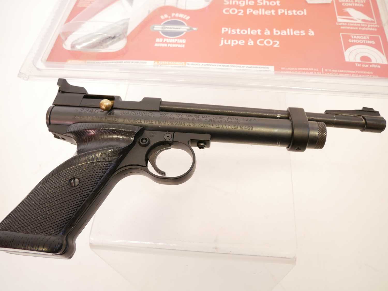 Crossman 2240 .22 CO2 Air Pistol with packaging and one CO2 canister - Image 2 of 5