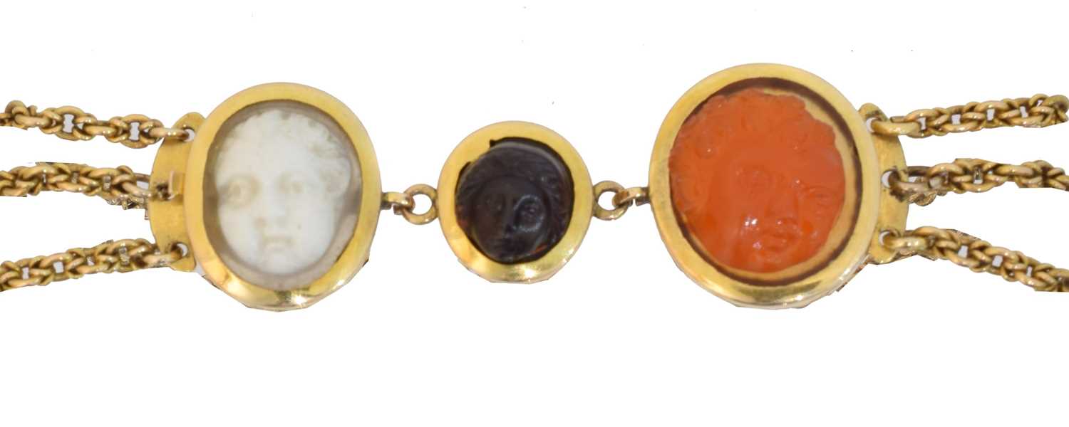 A Victorian cameo bracelet,