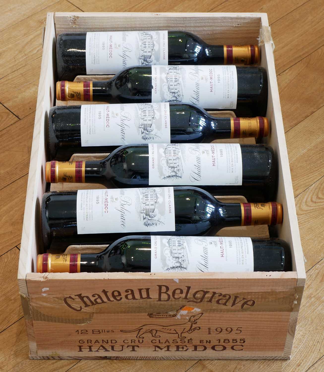 12 bottles in original wooden case Chateau Belgrave Grand Cru Classe Haut Medoc 1995