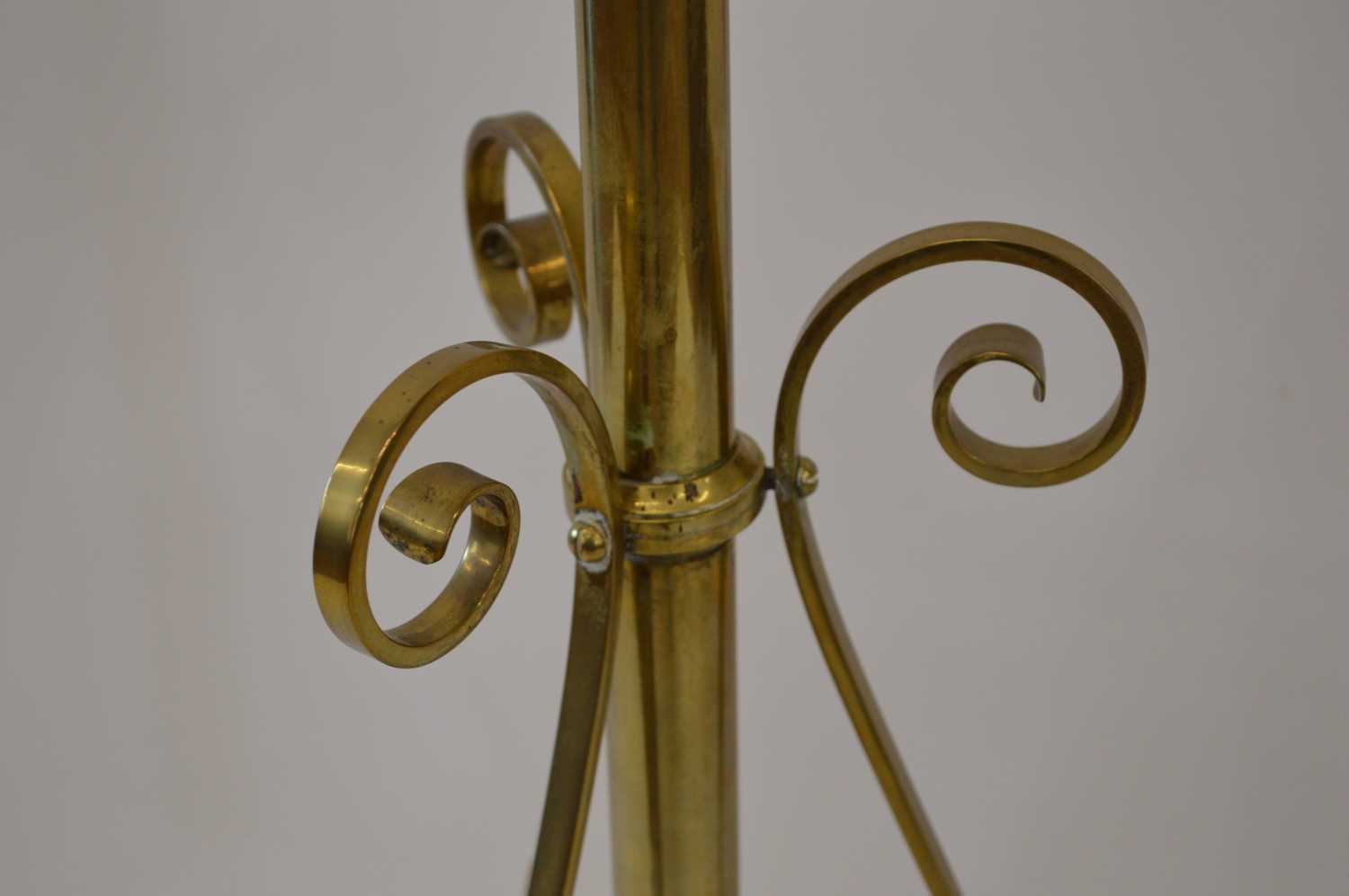 Victorian Aesthetic Movement Brass and Copper Floor Standing Lamp - Image 4 of 5