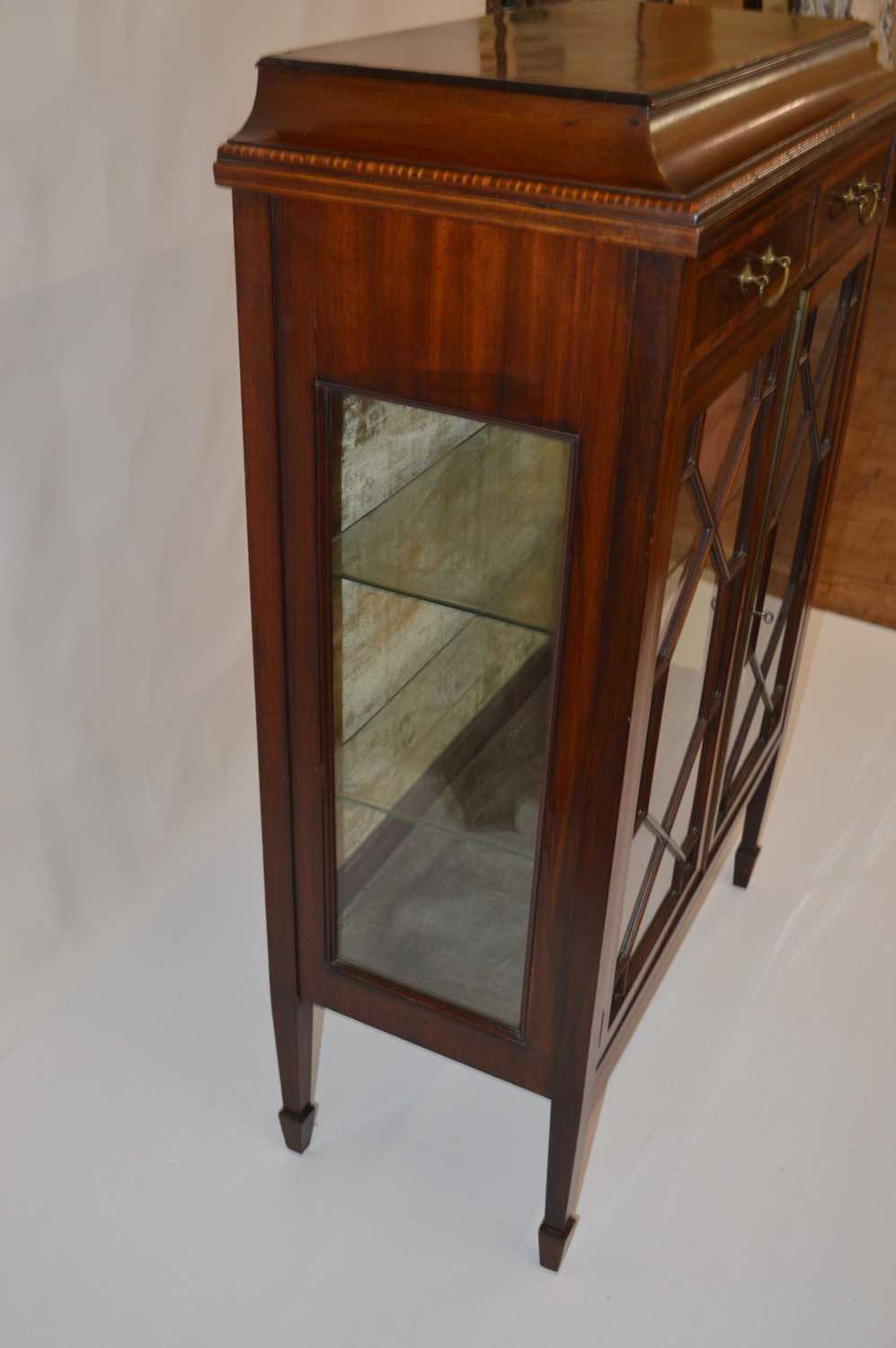 Late Victorian Display Cabinet - Image 4 of 13