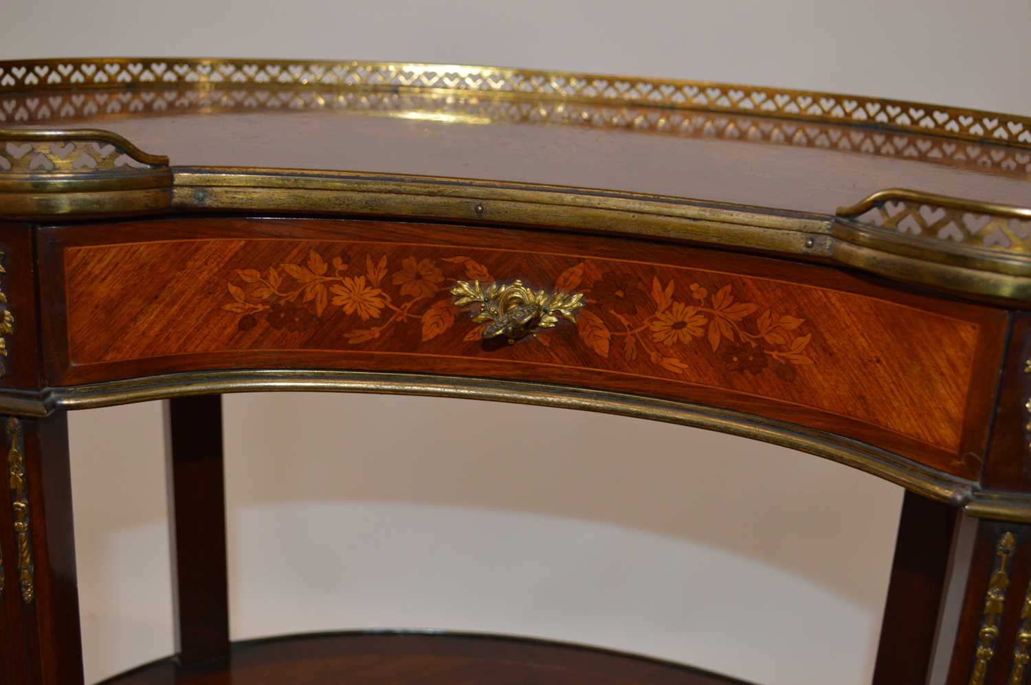 French Louis XV Style Kingwood Kidney Shaped Occasional Table - Image 6 of 7