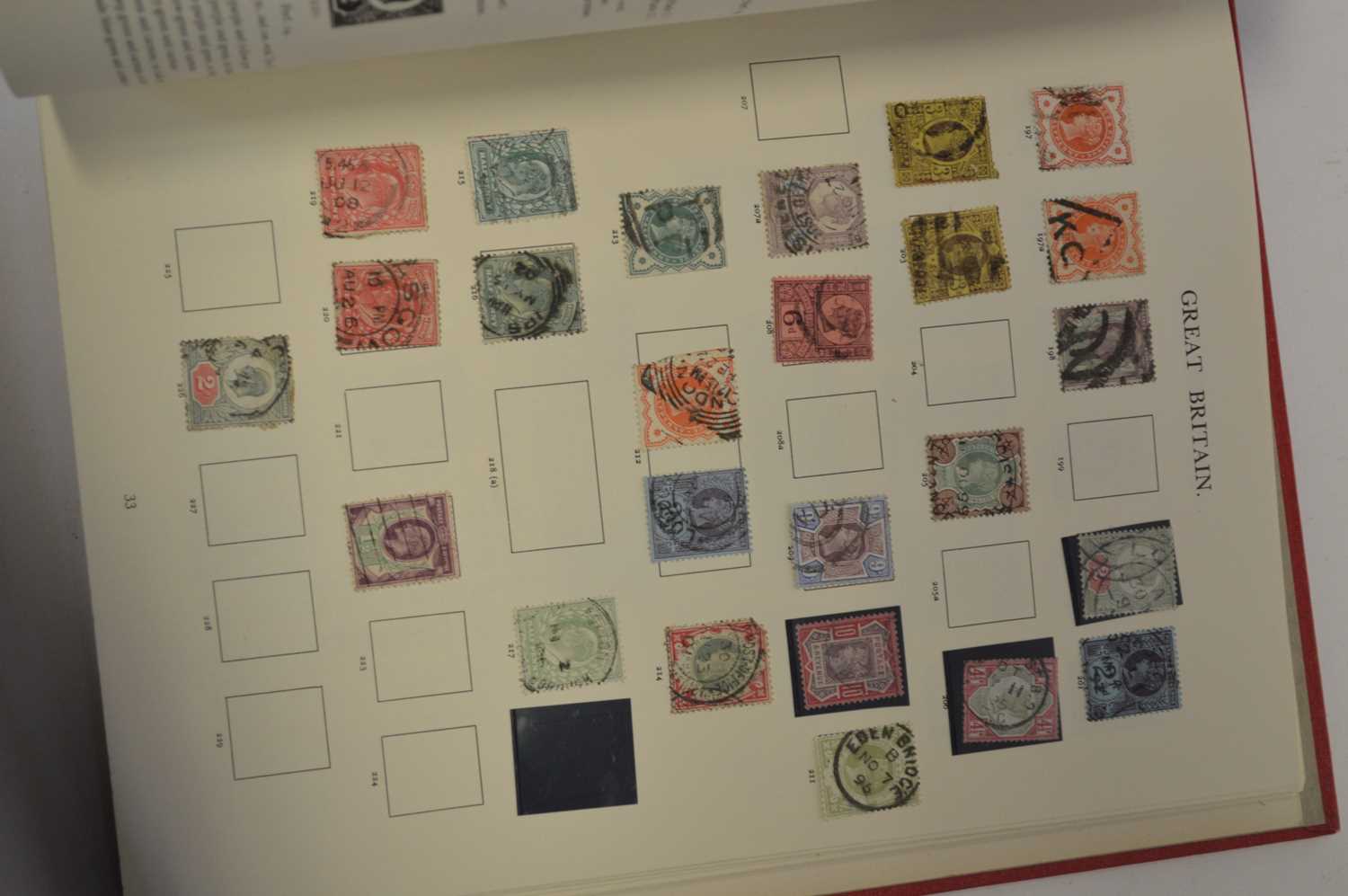 Collection of British stamps in three binders - Image 18 of 20