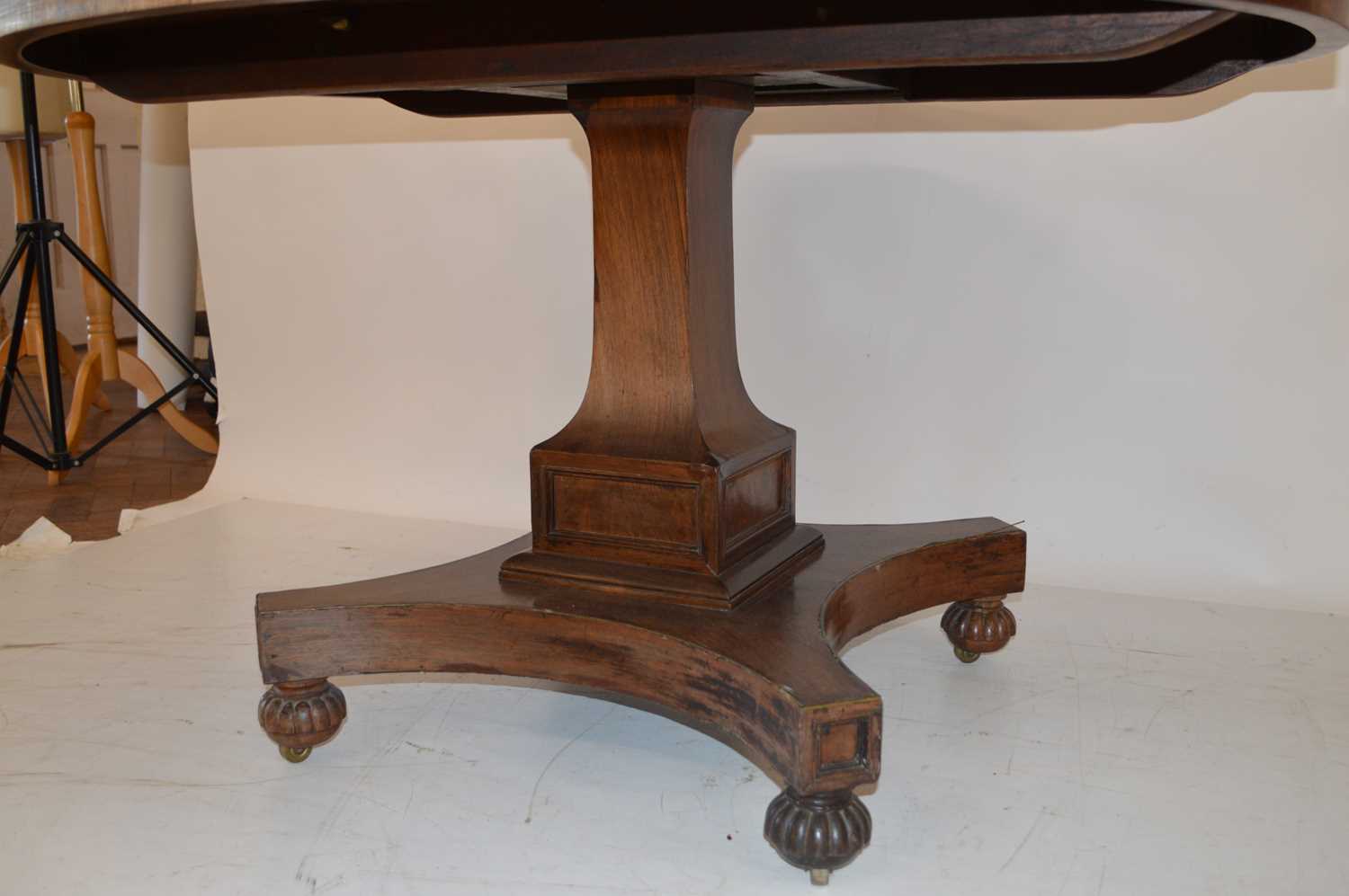 Rosewood loo table - Image 7 of 15