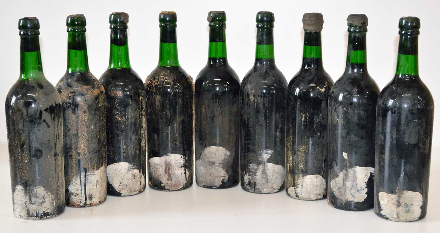 9 bottles Graham’s Vintage Port 1970