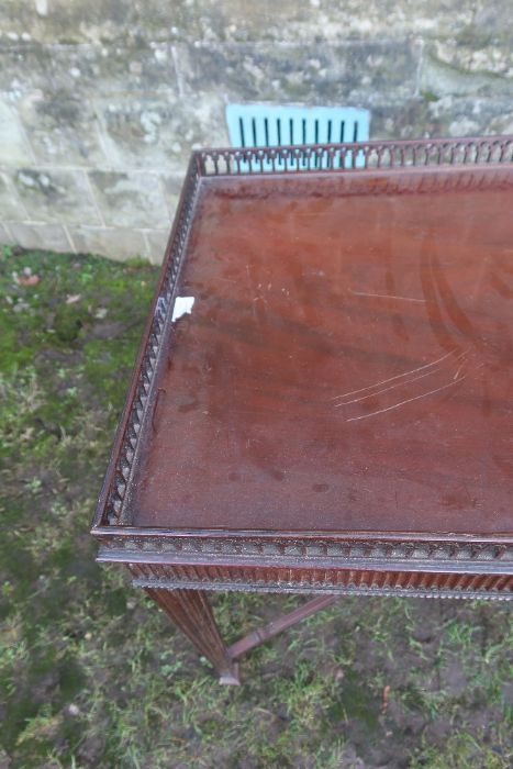 A Georgian design silver table, with arched pierced gallery, af, fluted frieze and raised on four - Image 2 of 5