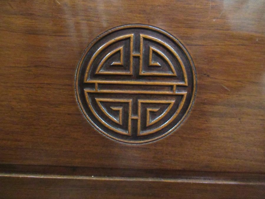 An Oriental chest, carved with good luck sign - Image 3 of 4