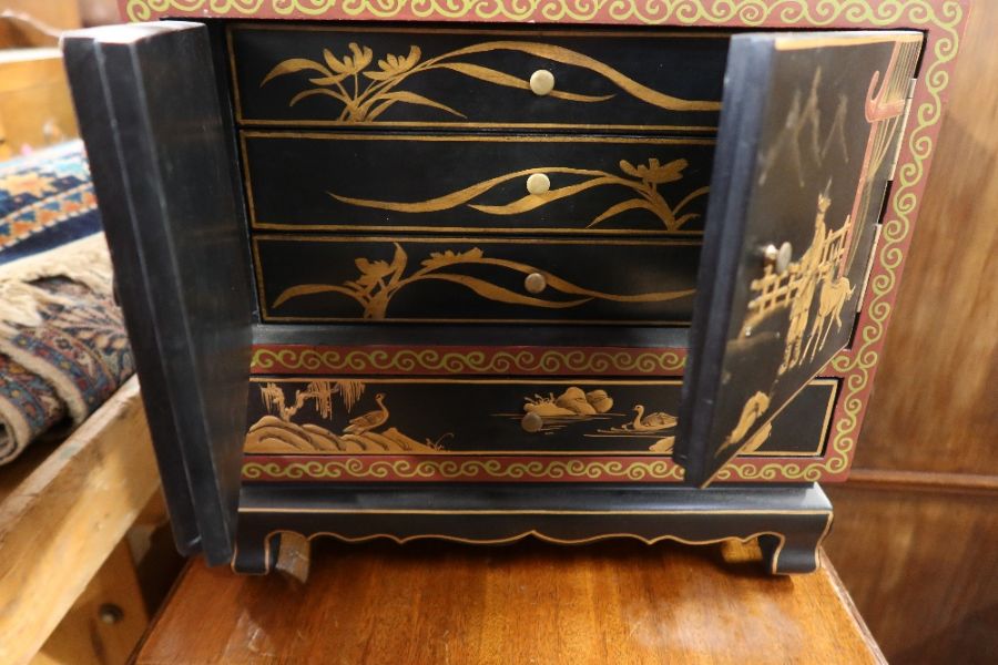 A Japanese lacquer table cabinet, fitted with two doors opening to reveal drawers, with drawer - Image 3 of 5