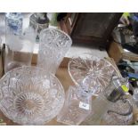 A collection of glassware, to include a comport, bowl, vases etc
