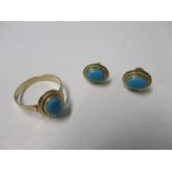 A turquoise ring and matching ear studs, stamped '585, 4.9g gross