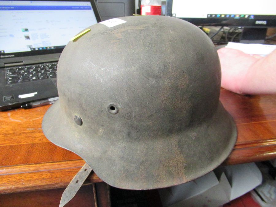 A German military helmet - Image 6 of 8