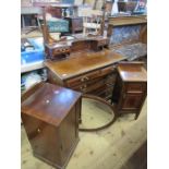 A Edwardian dressing table and bedside cabinets, matching the previous lot, 45ins , depth 21ins,