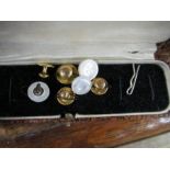 Various dress studs