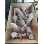 Ten pieces of assorted crested china