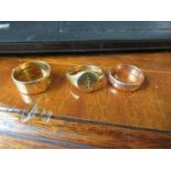 An 18ct gold wedding band, weight 5.5g, together with a 9ct gold wedding band, weight 2.2g and an