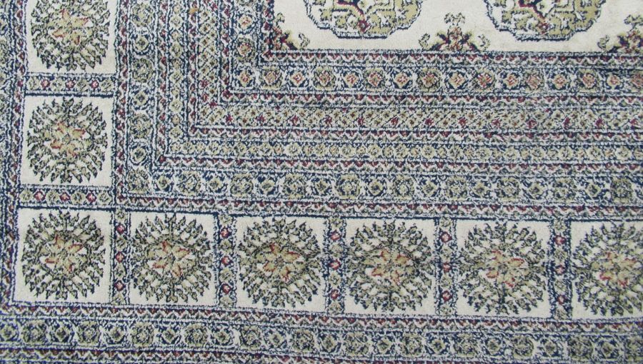 An Eastern design rug, in blue and ream, 62ins x 88ins - Image 2 of 3