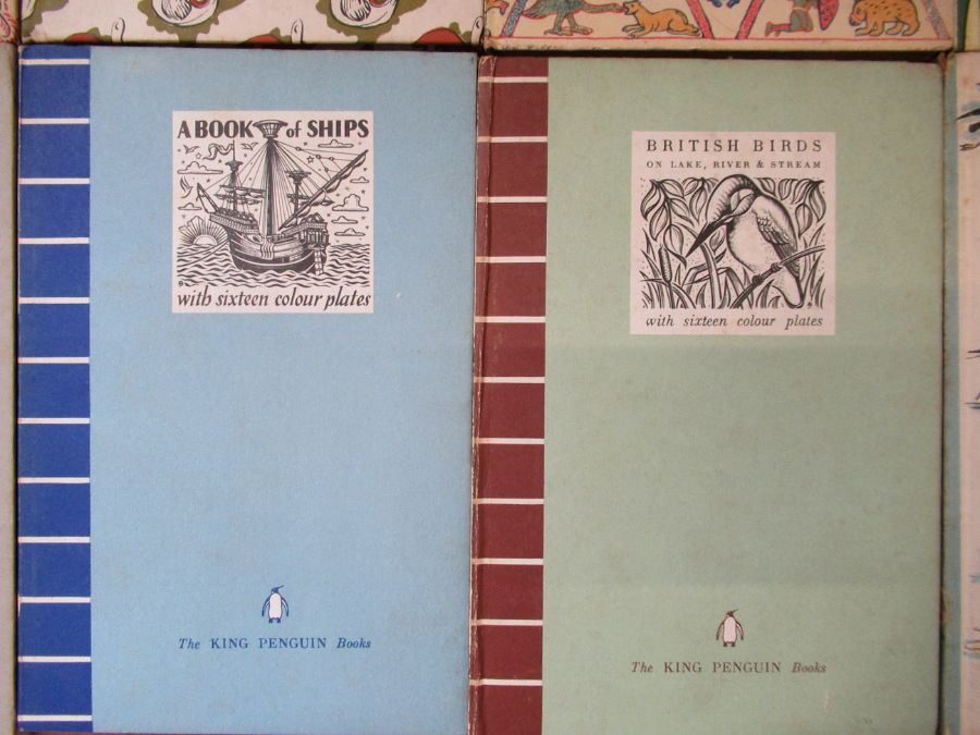 A collection of assorted King Penguin Books - Image 7 of 10