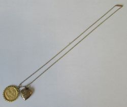 A Victorian half sovereign, 1900, in 9ct pendant mount, together with a 9ct back and front heart