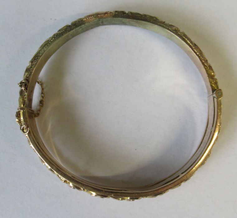 A 9ct rose gold bangle, weight 10.6g - Bild 2 aus 3