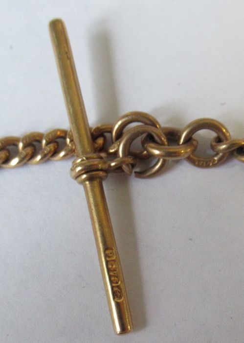 A 9ct yellow gold graduated watch chain, with T bar, weight 23.9g - Bild 2 aus 2
