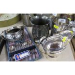 A silver sauce boat, weight 4oz, together with a collection of silver plated items and bead