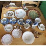A collection of 19th century and later porcelain to include cups and saucers, dishes, bowls, some