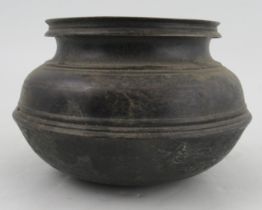 A bronze rice bowl cooking vase, possibly Dhorka, height 5.5ins