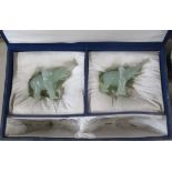 A pair of green agate elephants, height 3.25ins, in a fitted case (30139)