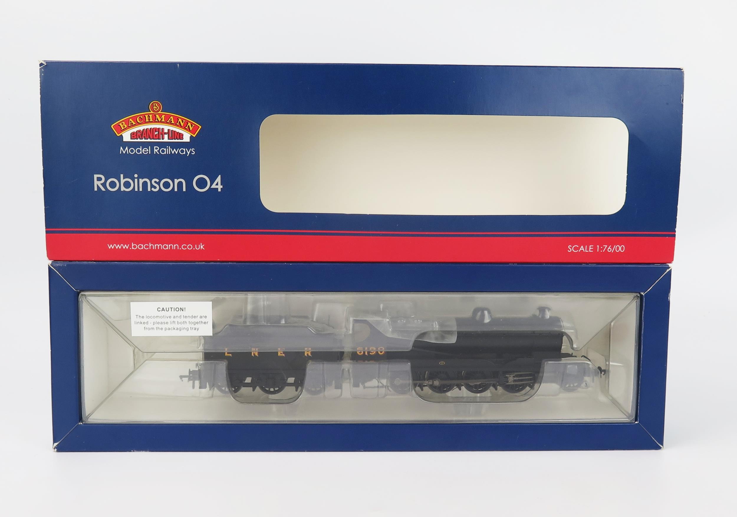 Bachmann OO Gauge 31-003 Robinson 04 No.6190 LNER Black 21DCC - excellent in box