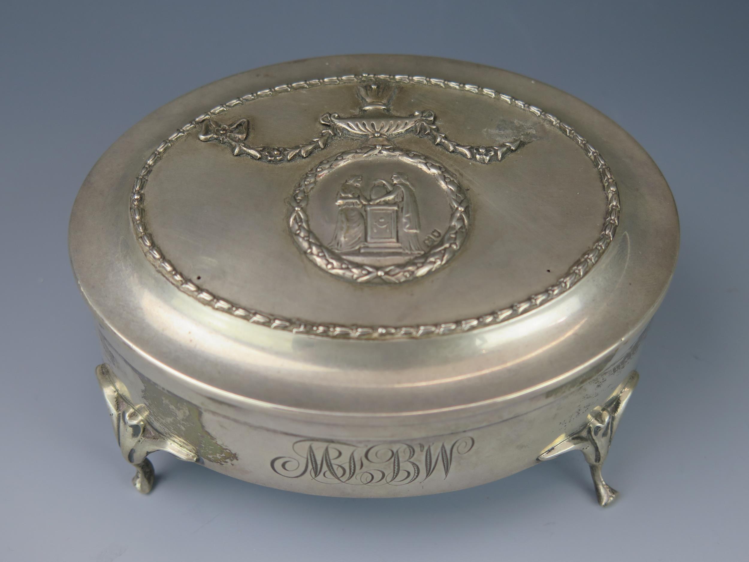 An Edward VII silver jewellery casket, maker William Comyns Sons, London, 1905, initialled, of - Image 2 of 4