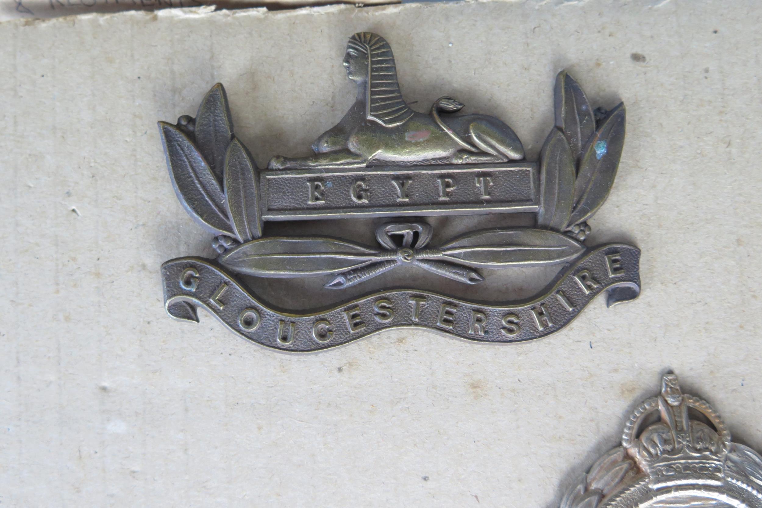 Collection of Military Cap Badges including 102 and 104 Bengal Fusiliers, Mine Clearance Service, - Image 10 of 10