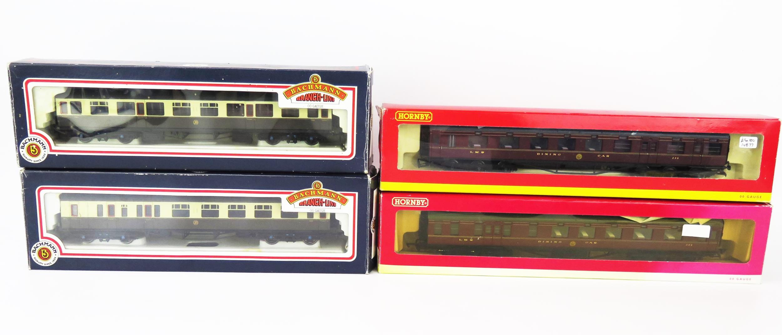 Hornby and Bachmann OO Gauge Group of 4 Including R0495 & R0495D 12 Wheel Dining Cars, 34-076 & 34-