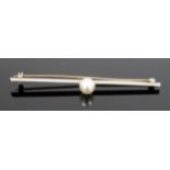Pearl Bar Brooch in a K14 marked white and yellow gold setting, 54mm, 1.9g