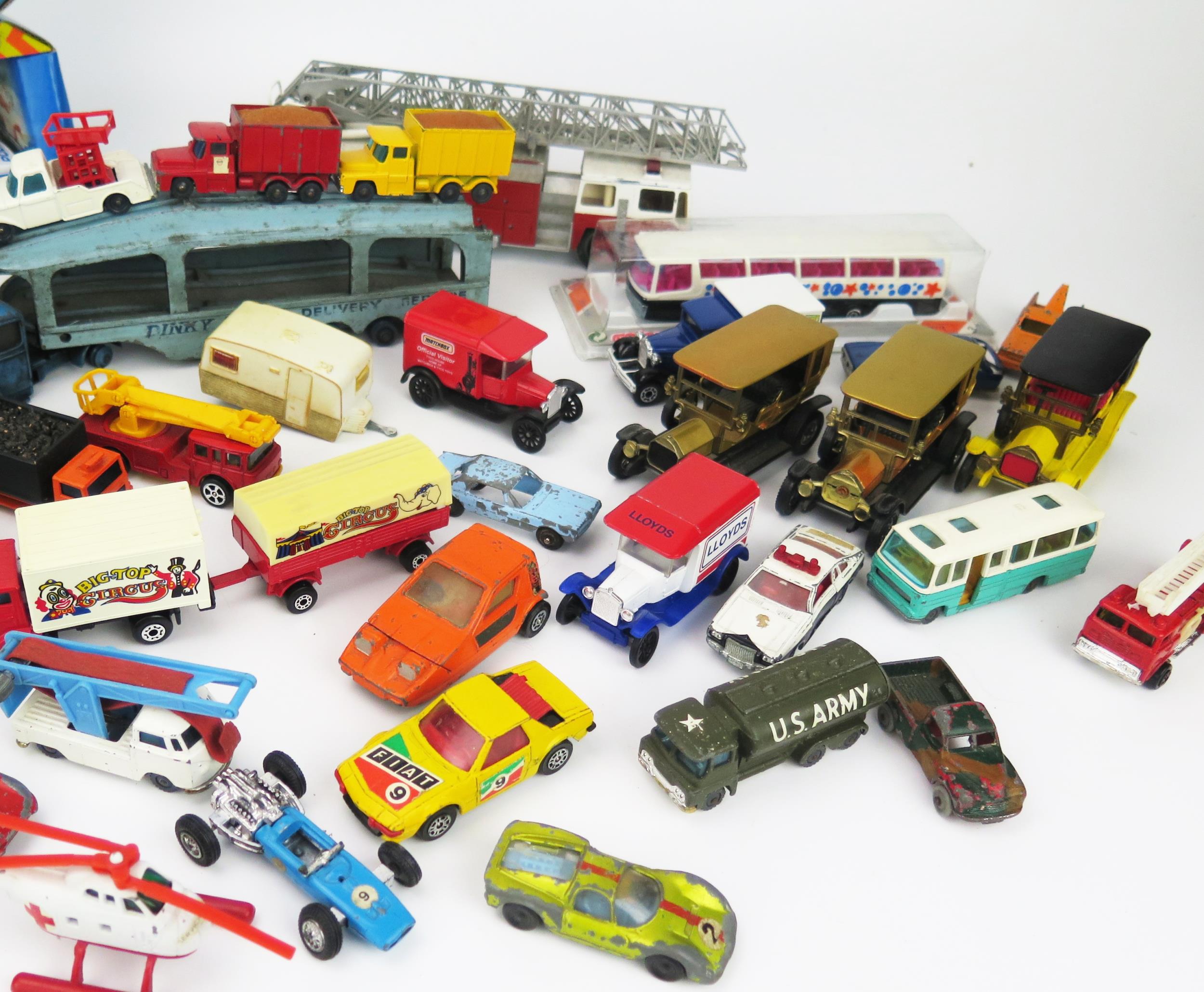 Assorted Mix of Vintage Diecast Including Matchbox, Corgi, Gamda Koor, Majorette, Dinky, Tomica, - Image 3 of 3