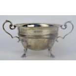 Edward VII Silver Two Handled Sugar Bowl raised on four hoof feet, 15.5cm wide, Sheffield 1902,