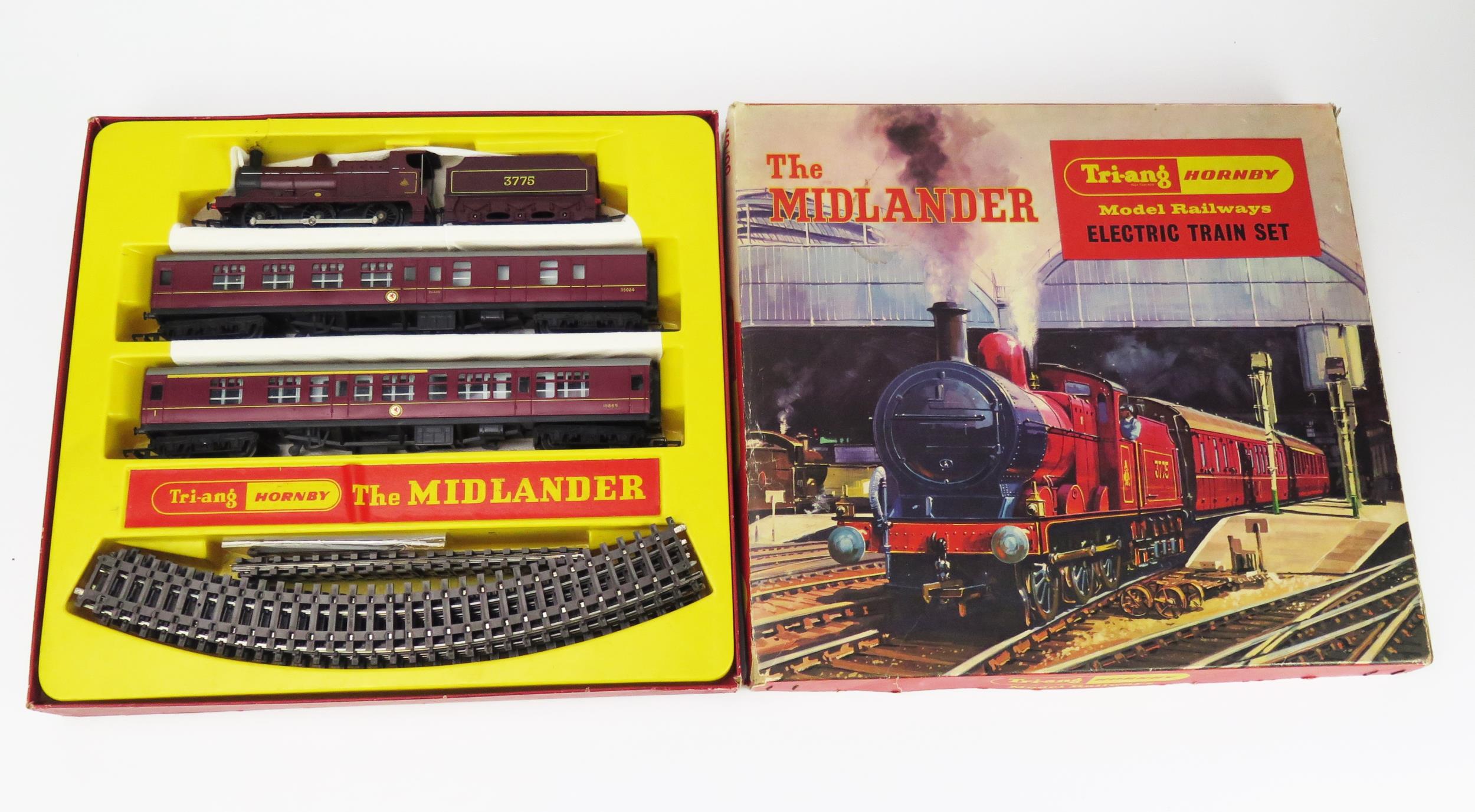 Triang Hornby OO Gauge RS8 The Midlander Train Set with R251 Class 3F Loco and Tender Maroon