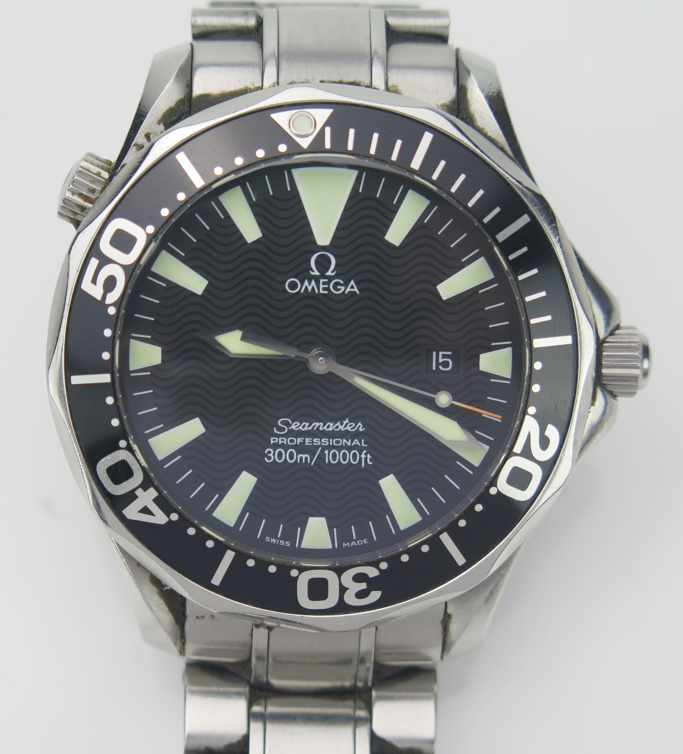 OMEGA Seamaster Gent's Steel Cased Wristwatch, boxed and with papers from 2001, Ref: 22645000, watch - Image 2 of 5