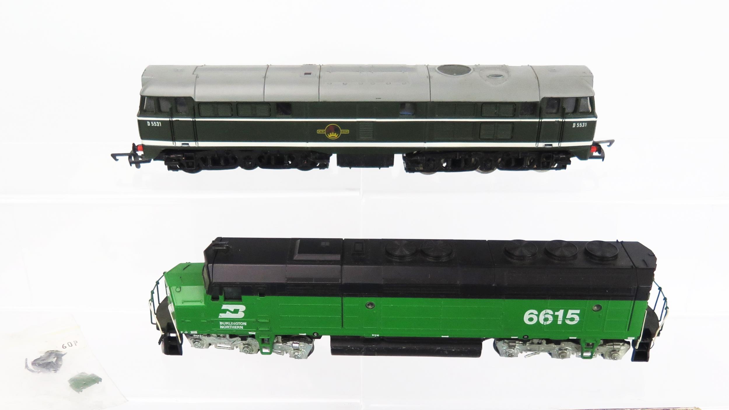 OO Gauge Diesel Loco trio - (1) Mainline 37-064 Type 4 B-B BR green, (2) Airfix 54101 BR Green, ( - Image 2 of 3