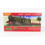Hornby OO Gauge R1214 East Coast Express Train Set with B17 4-6-0 Loco - excellent in box (no