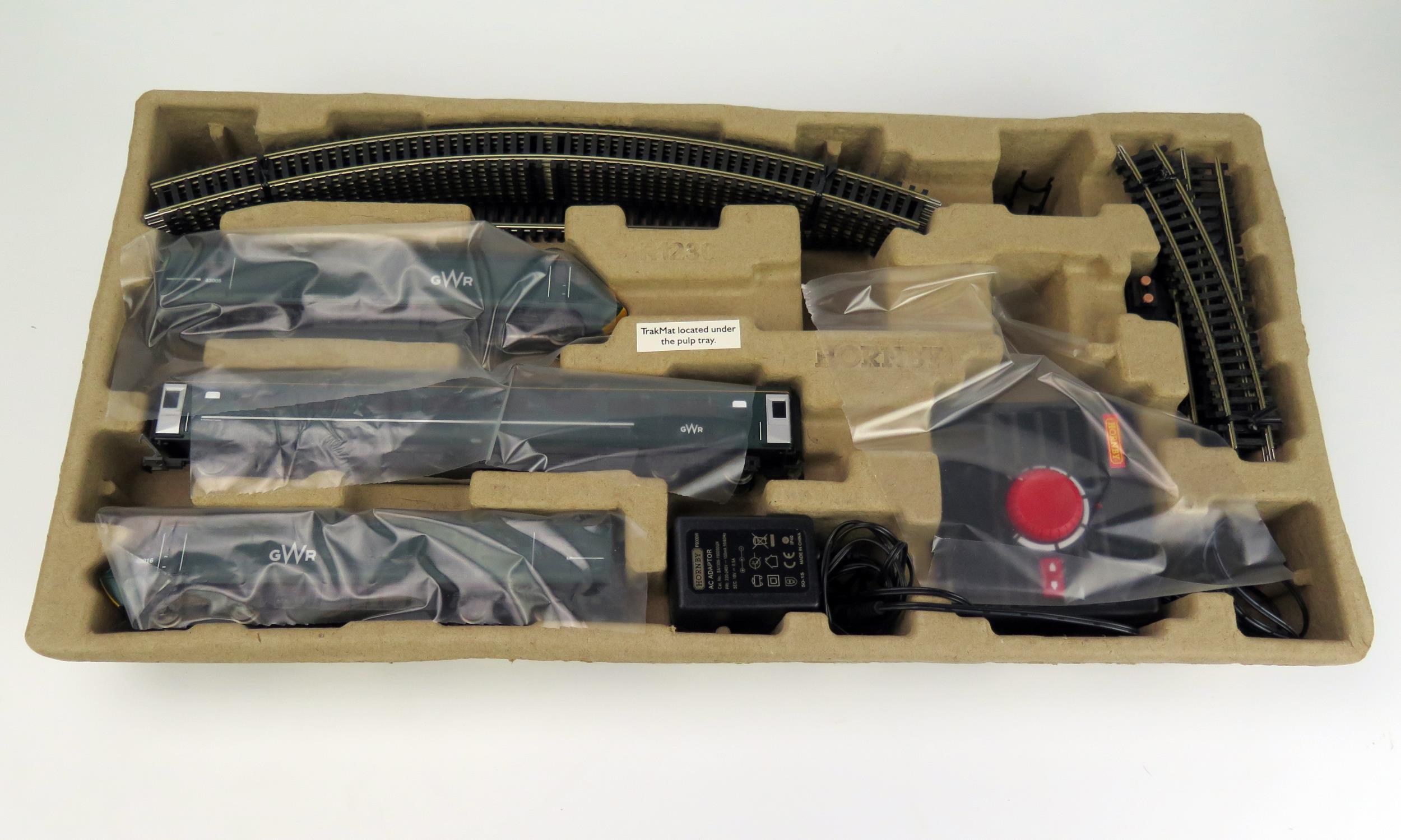 Hornby OO Gauge R1230 GWR High Speed Train Set, Railroad Class 43 HST - excellent in box - Image 2 of 3