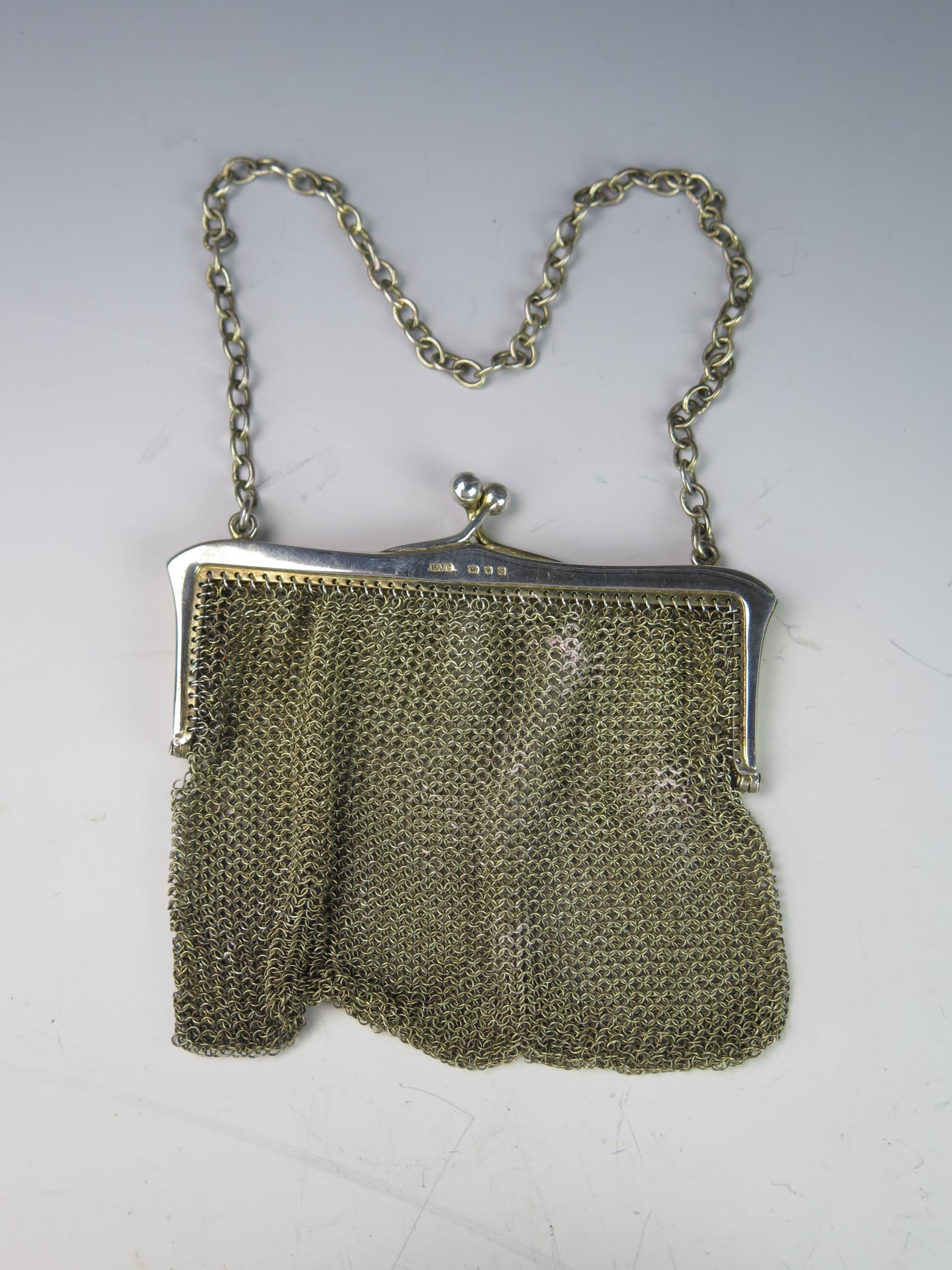 A George V silver mesh cocktail purse, maker H J Cooper & Co Ltd, London, 1929, with chain link