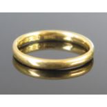 A 22ct Gold Wedding Band, 2.5mm wide band, Birmingham 1931, maker ACCo, size M.25, 2.8g