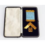 A Masonic 9ct Gold 'Jewel' for Sun Lodge No.106 and in original fitted box, c. 13g weighable gold,