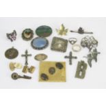 A Selection of Silver Mounted Jewellery, etc.